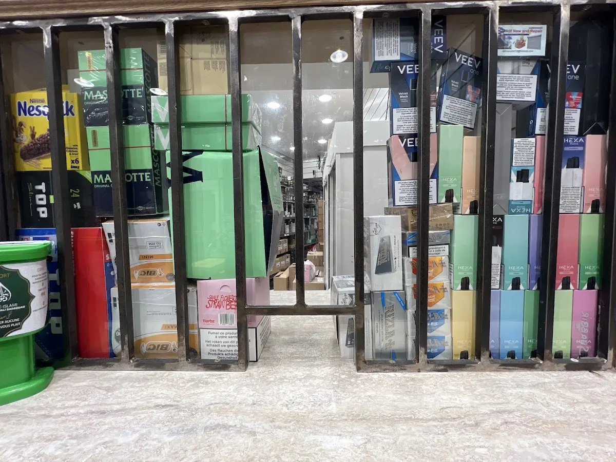 Brother traders Cash & carry, Saint-Gilles